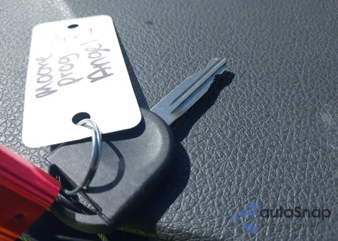 2006 Ford Mustang V6 z USA, uszkodzony, nr VIN 1ZVFT80N965135210